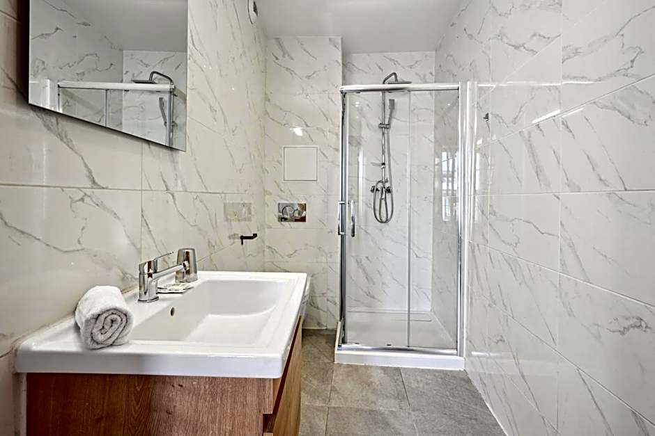 Hôtel Le National Clichy Paris