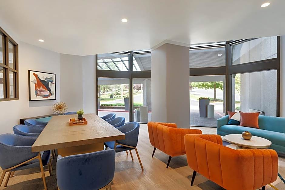 Crowne Plaza College Park - Washington DC By IHG