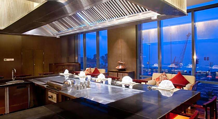 Crowne Plaza Yichang By IHG