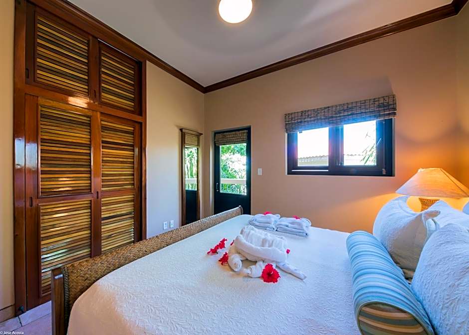 Photo 1 of 9 of Villa 1 Bedroom, Pool View