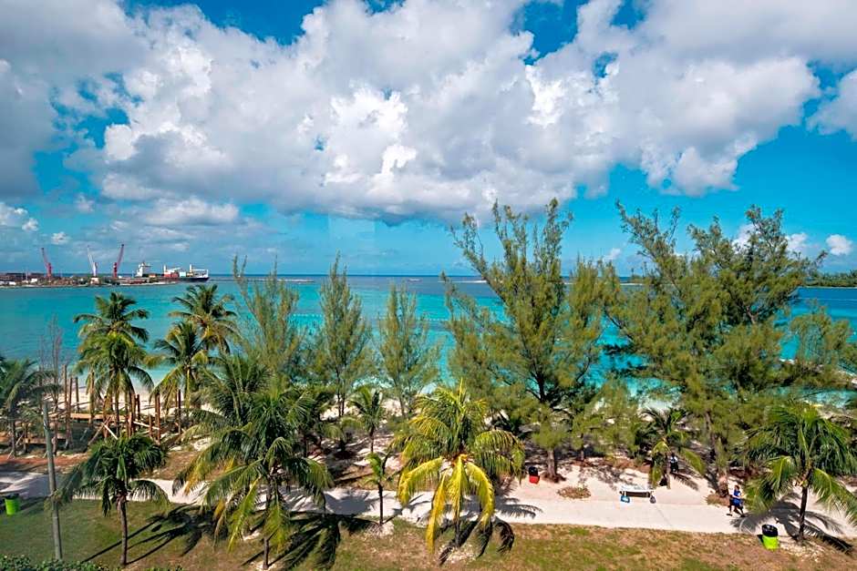 Courtyard by Marriott Nassau Downtown/Junkanoo Beach