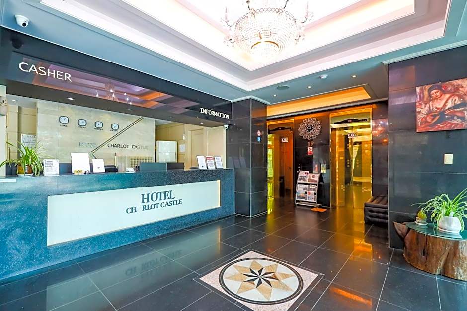 Hotel Charlot Castle