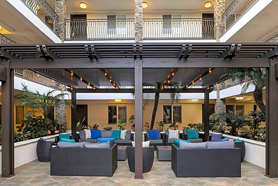 City Express by Marriott Manhattan Beach