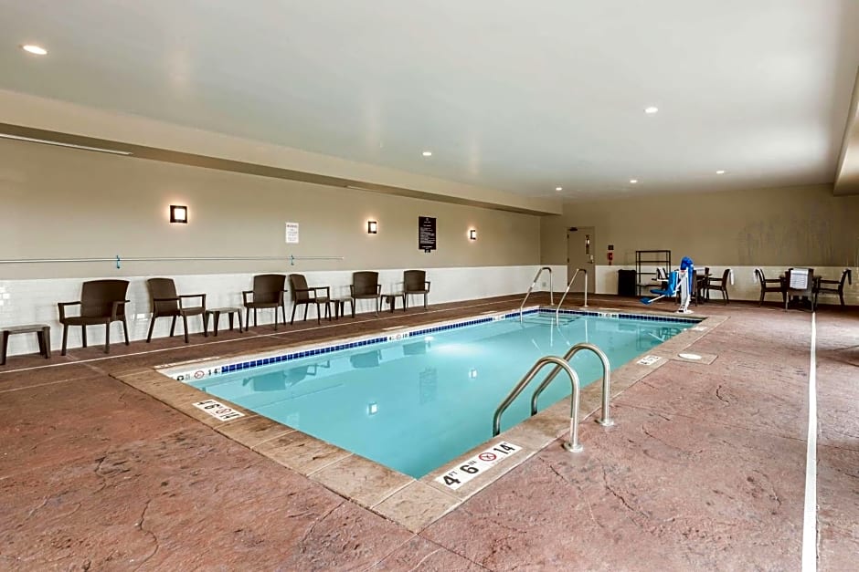 Sleep Inn & Suites West Des Moines near Jordan Creek