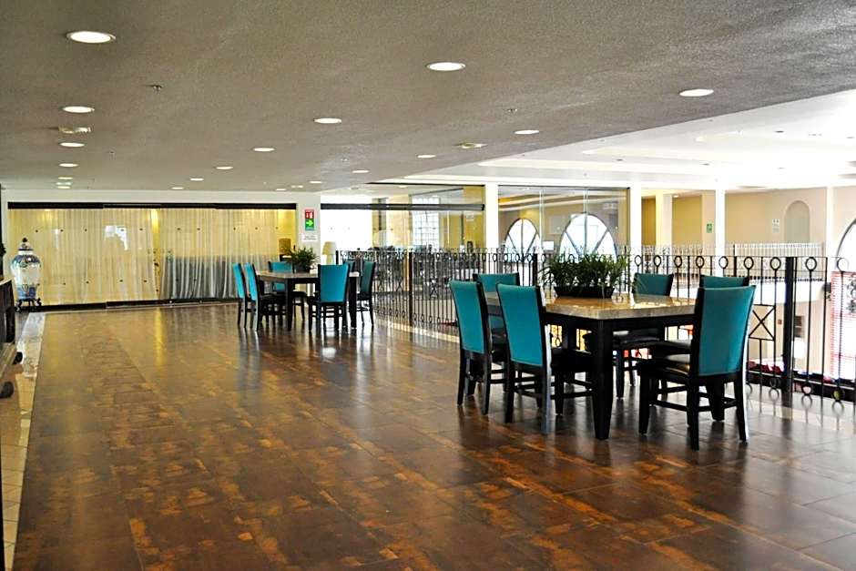Courtyard by Marriott Toluca Airport