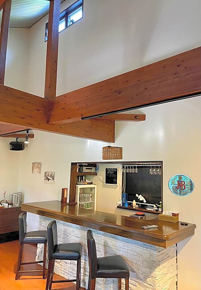 Bears Den Mountain Lodge
