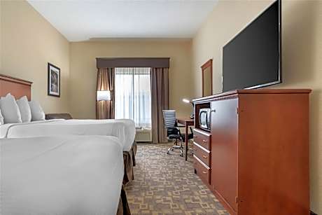 2 Queen Mobility Access Comm Assist Bathtub Sofabed For 1 Microwave Fridge NSMK Full Breakfast