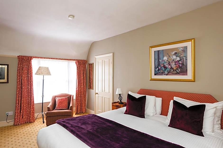 Brook Whipper-In Hotel