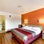 Motel 6-Columbus, OH - West