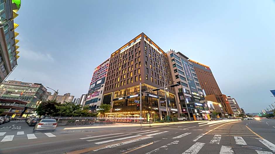 Park Marine Hotel