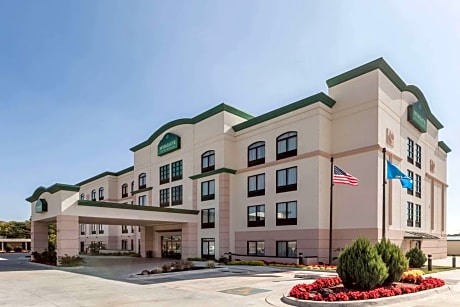 Wingate by Wyndham Tulsa