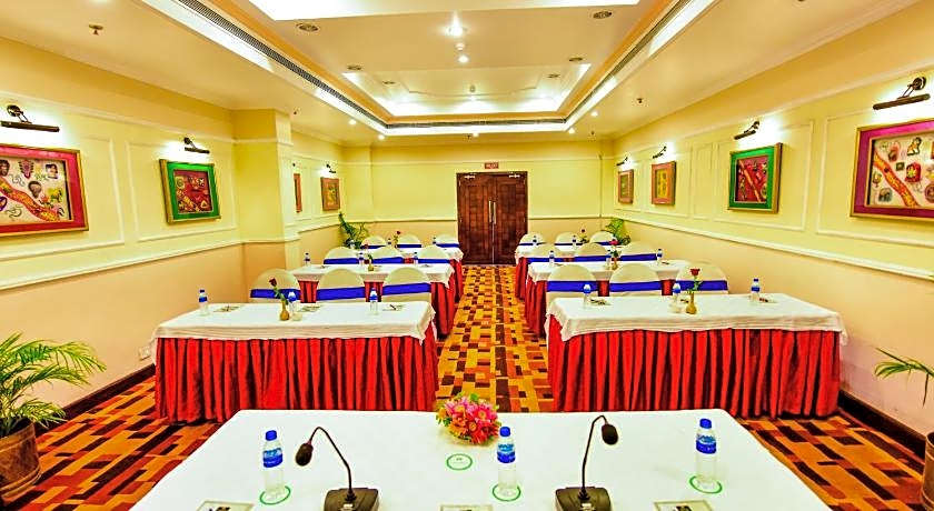 Hotel Swosti Premium