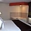 AmericInn by Wyndham West Burlington