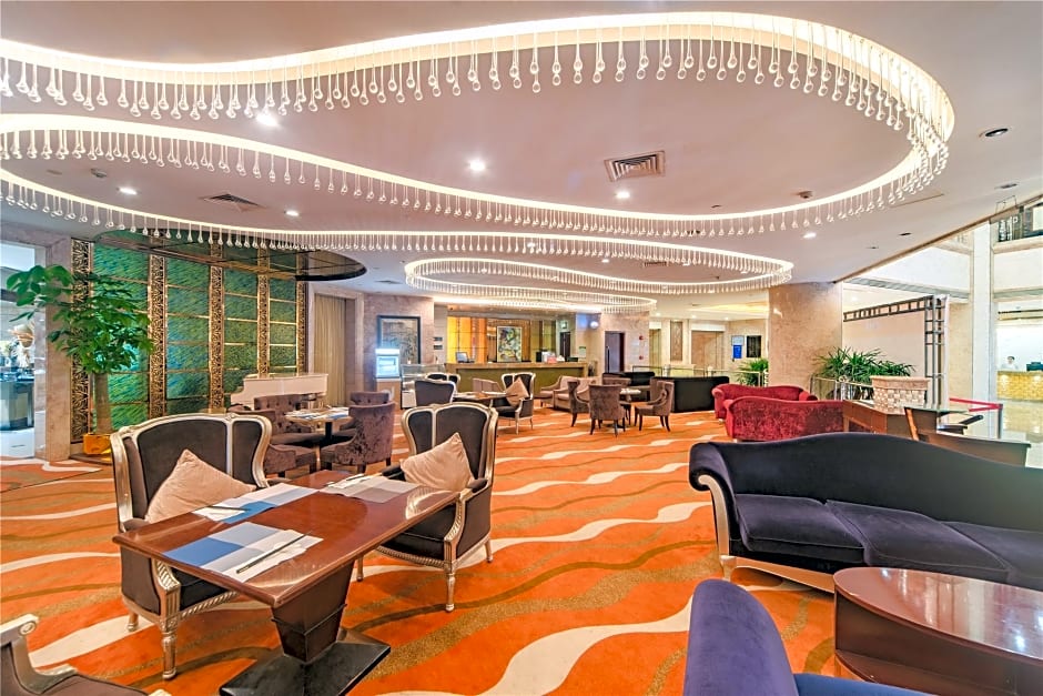 Haikou Mingguang Shengyi Hotel
