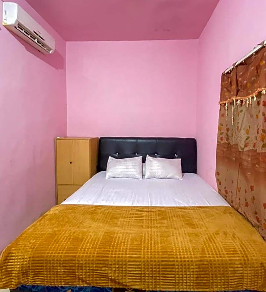 Homestay Punokawan Puncak Indah Kota Malili Mitra RedDoorz