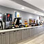Best Western Plus Fresno Airport Hotel