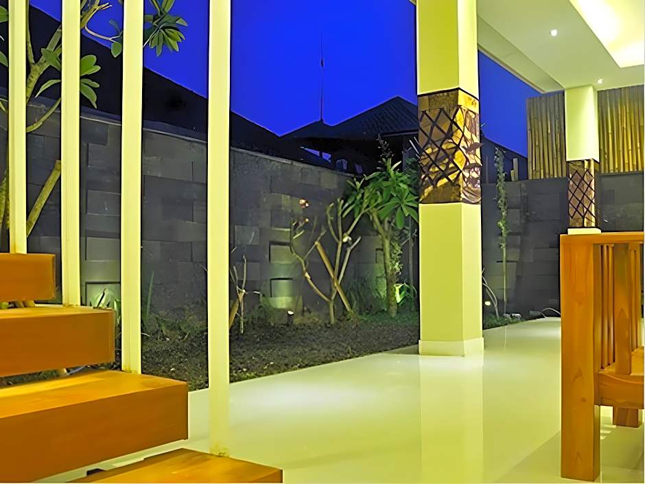 Oxy House Bali