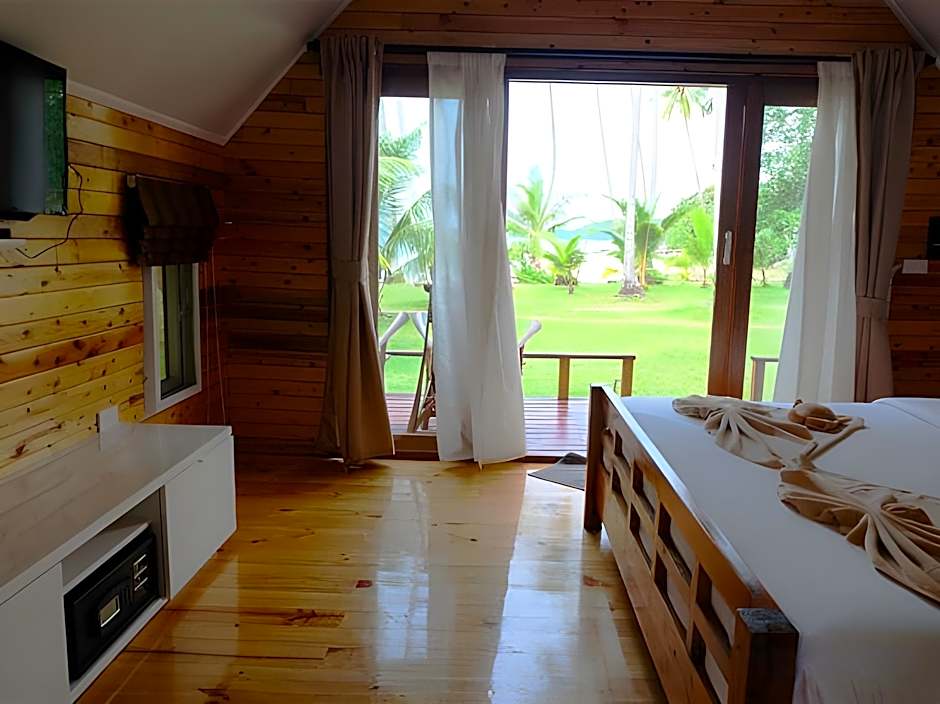 Check In & Chill Out