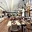 J7 Plaza Hotel
