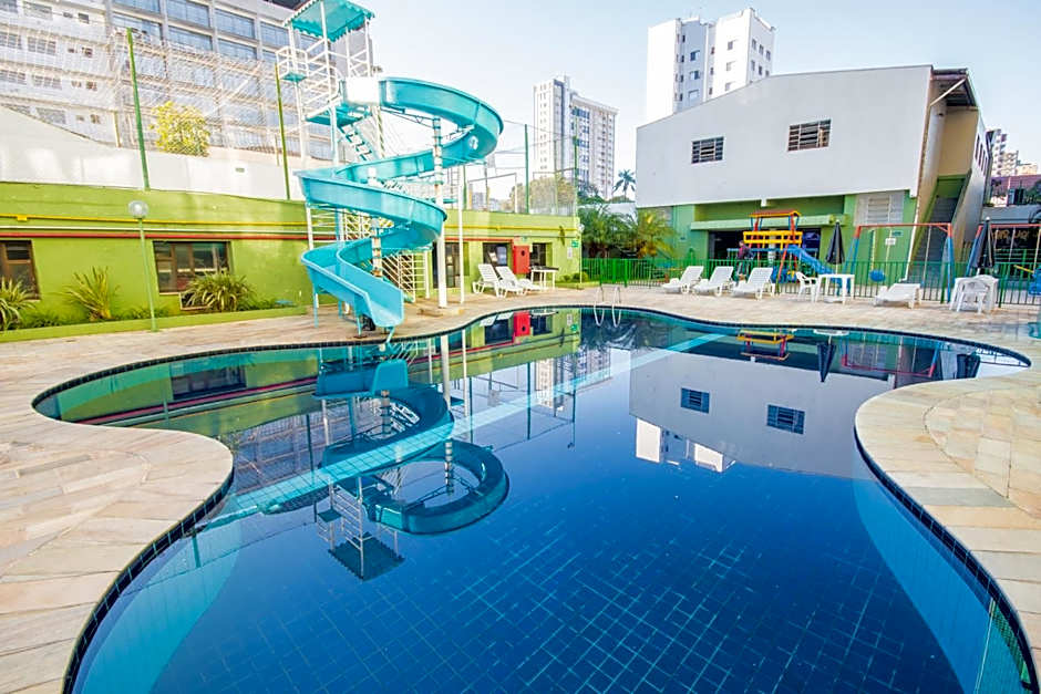 Nacional Inn Poços de Caldas - Lazer completo e Gastronomia no Centro