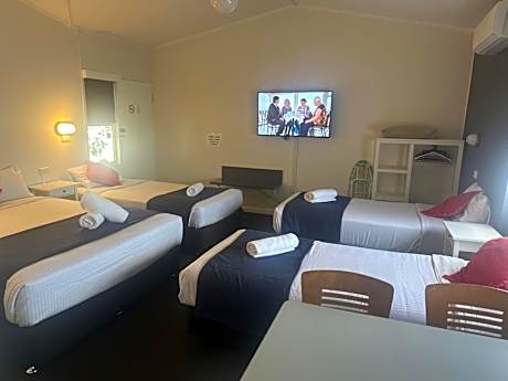 Queen Room (Non Pet Friendly Room)