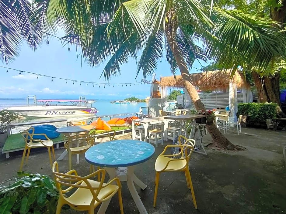 I-Talay Zone Sea Hotel