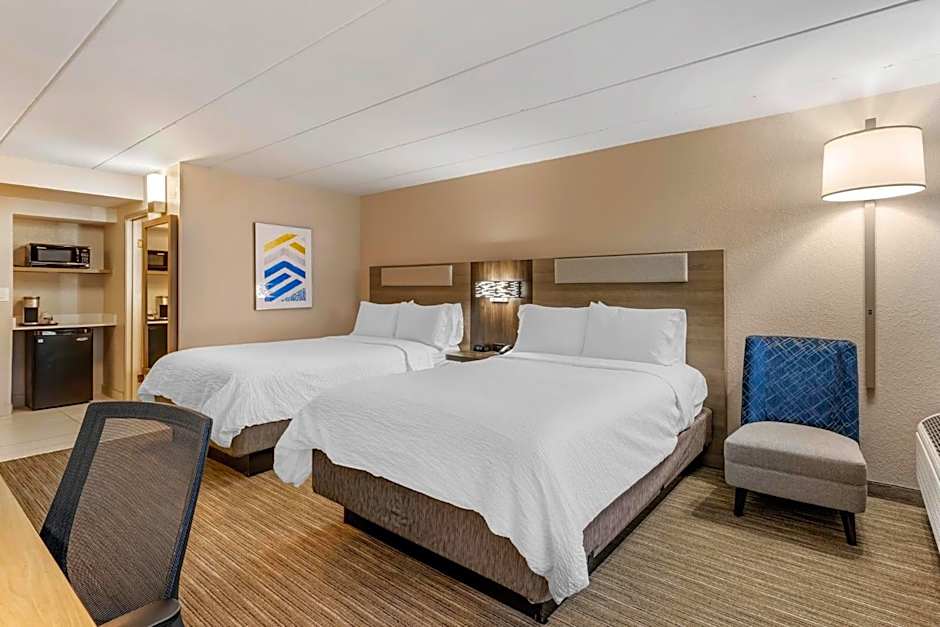 Holiday Inn Express Chicago-Downers Grove By IHG