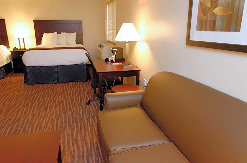 Cobblestone Inn & Suites - Fort Madison