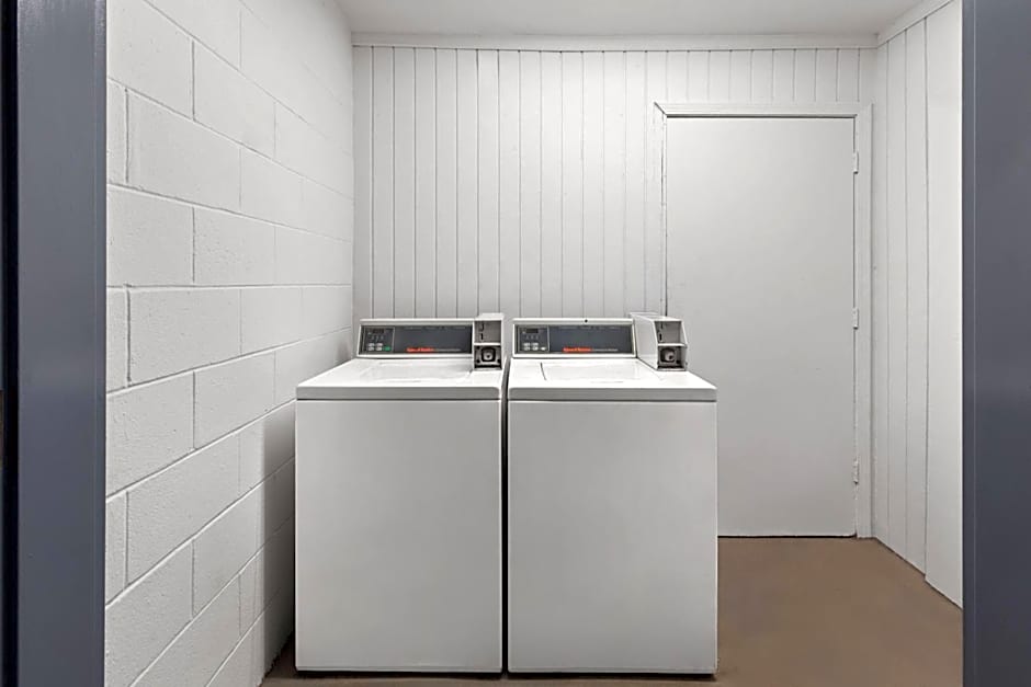 Days nn by Wyndham Kenner/New Orleans Airport South