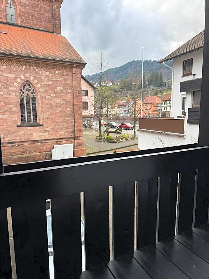 Hotel Grüner Baum - Hotel im Murgtal, Schwarzwald