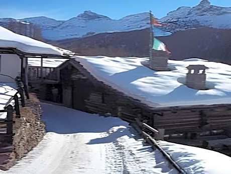 Rifugio Vieux Crest
