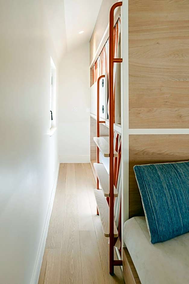 CENTRAL Hostel La Rochelle Centre