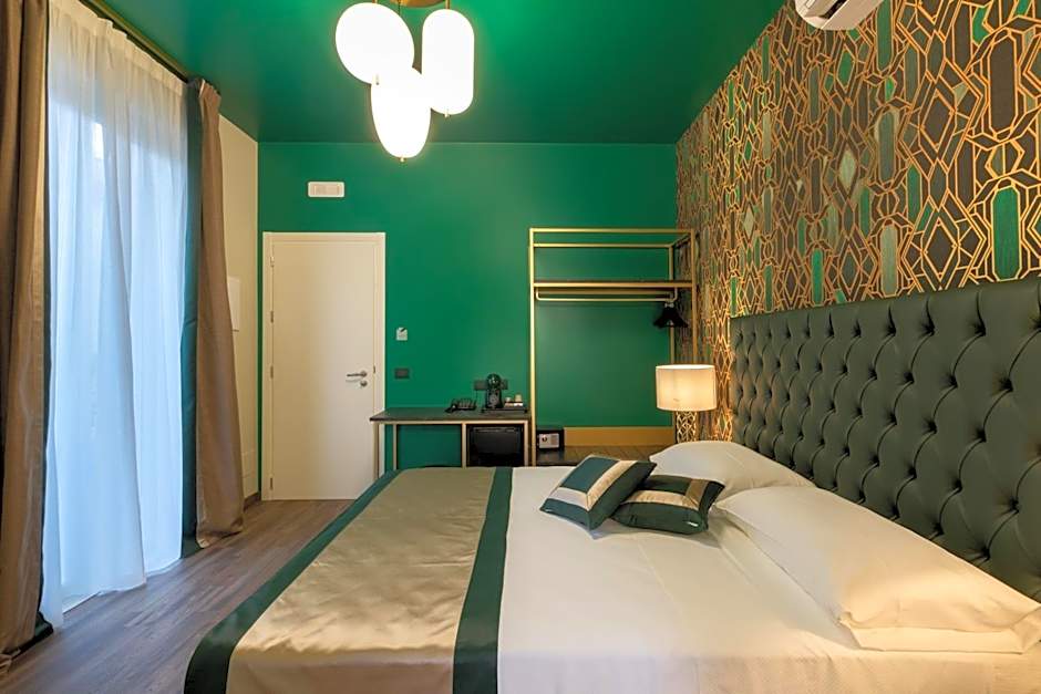 The Time -Home & Hotel-