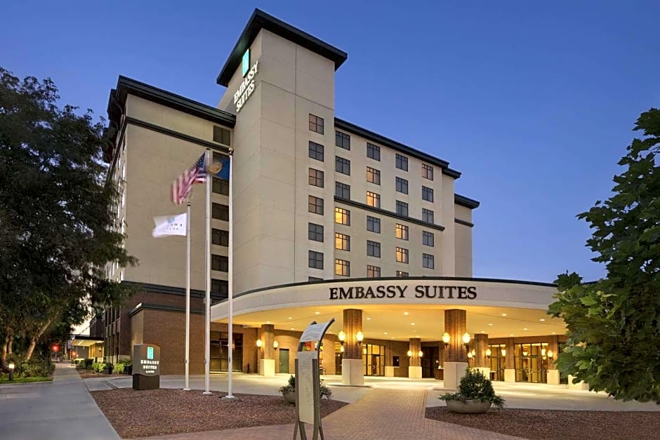 Embassy Suites Lincoln