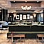 The Axis Moline Hotel, Tapestry Collection by Hilton