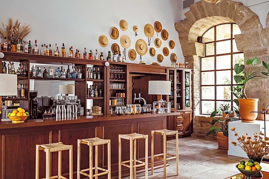 Le Moulin, Lourmarin, a Beaumier Hotel