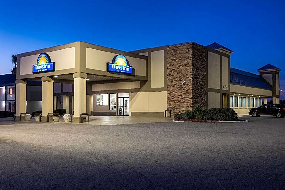 Days Inn by Wyndham Adel