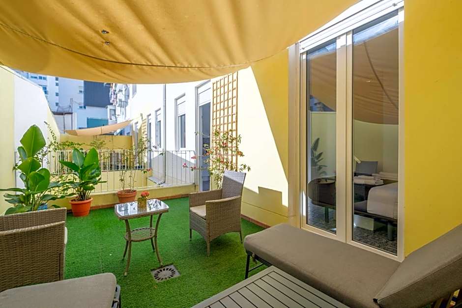 Gorgeous Apt with a Large Private Terrace