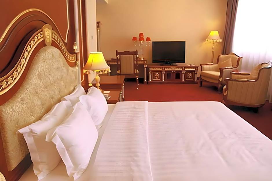 Gaya Centre Hotel