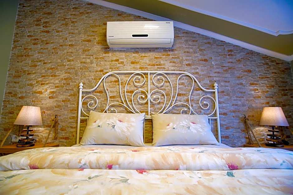 Urla Zeytin Hotel