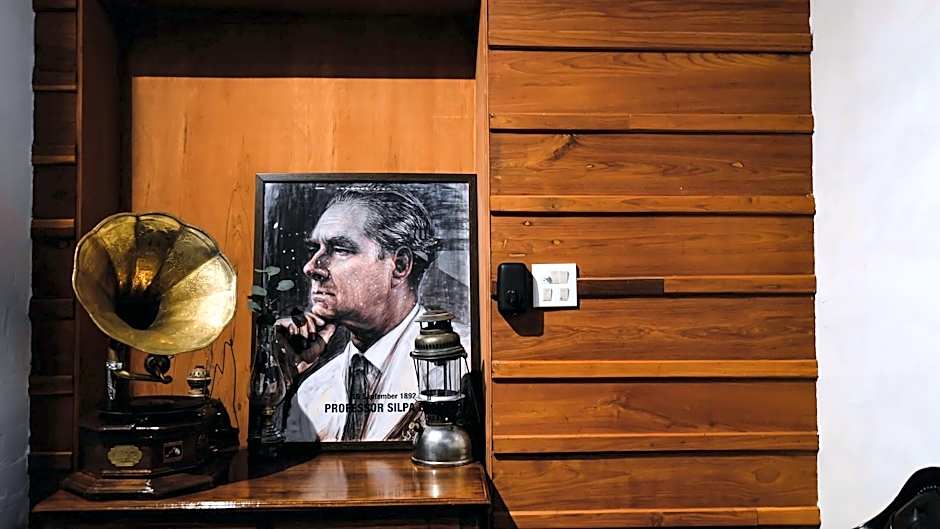 Within Korat Sawairiang