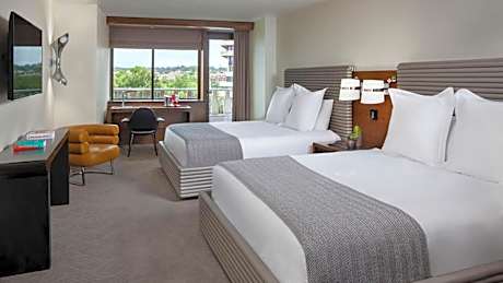 Deluxe Double with Balcony