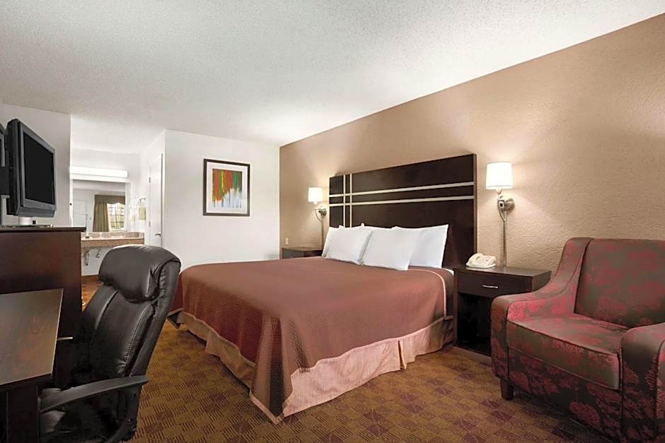 Travelodge by Wyndham Killeen/Fort Hood