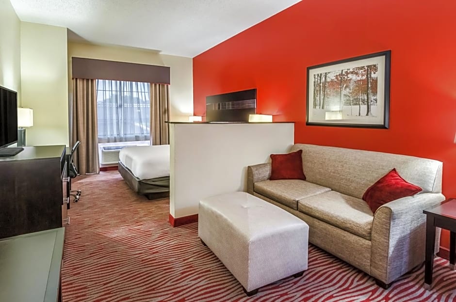 Holiday Inn Express Hotel & Suites Vinita, an IHG Hotel
