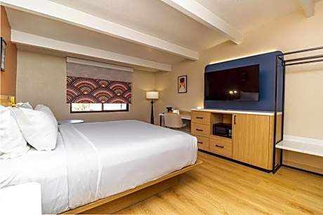 Ramada by Wyndham Davenport Orlando South