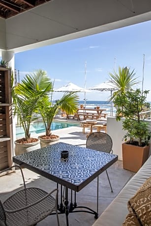 Pool and sea facing room