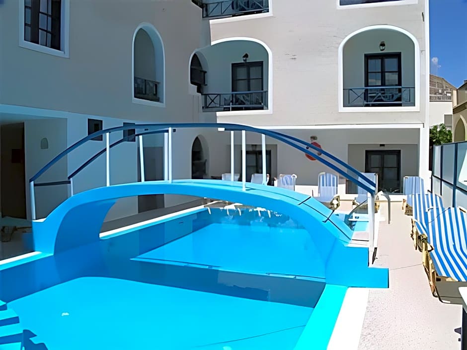 Anny Studios Perissa Beach