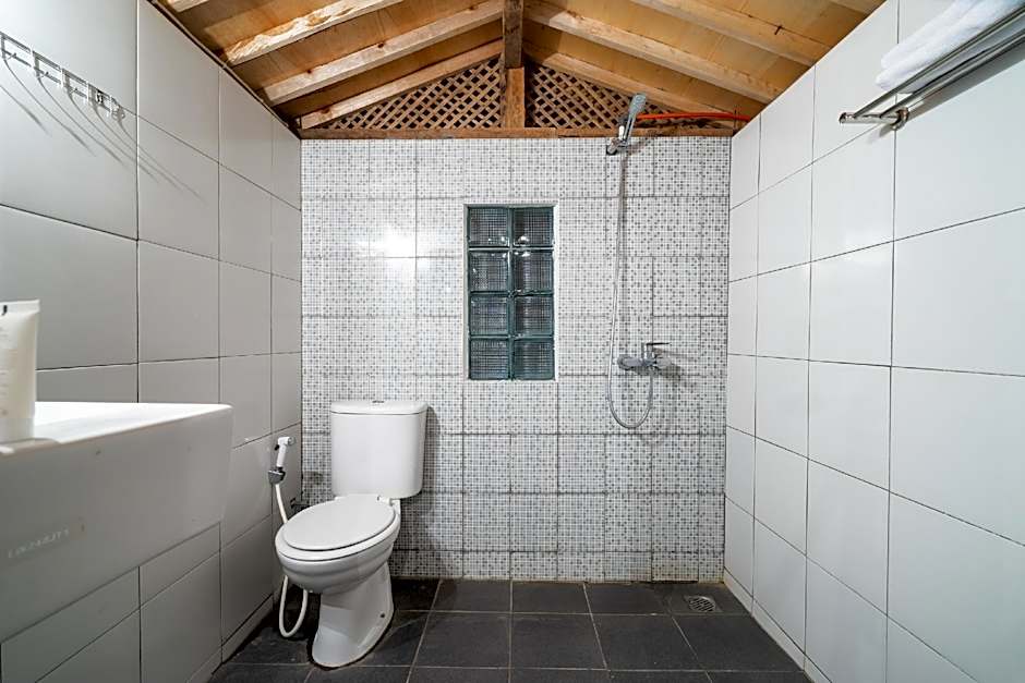 Hotel O Putroyono Homestay