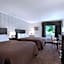Travelodge by Wyndham Hubbard OH