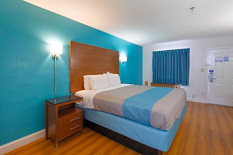Motel 6-Albany, GA